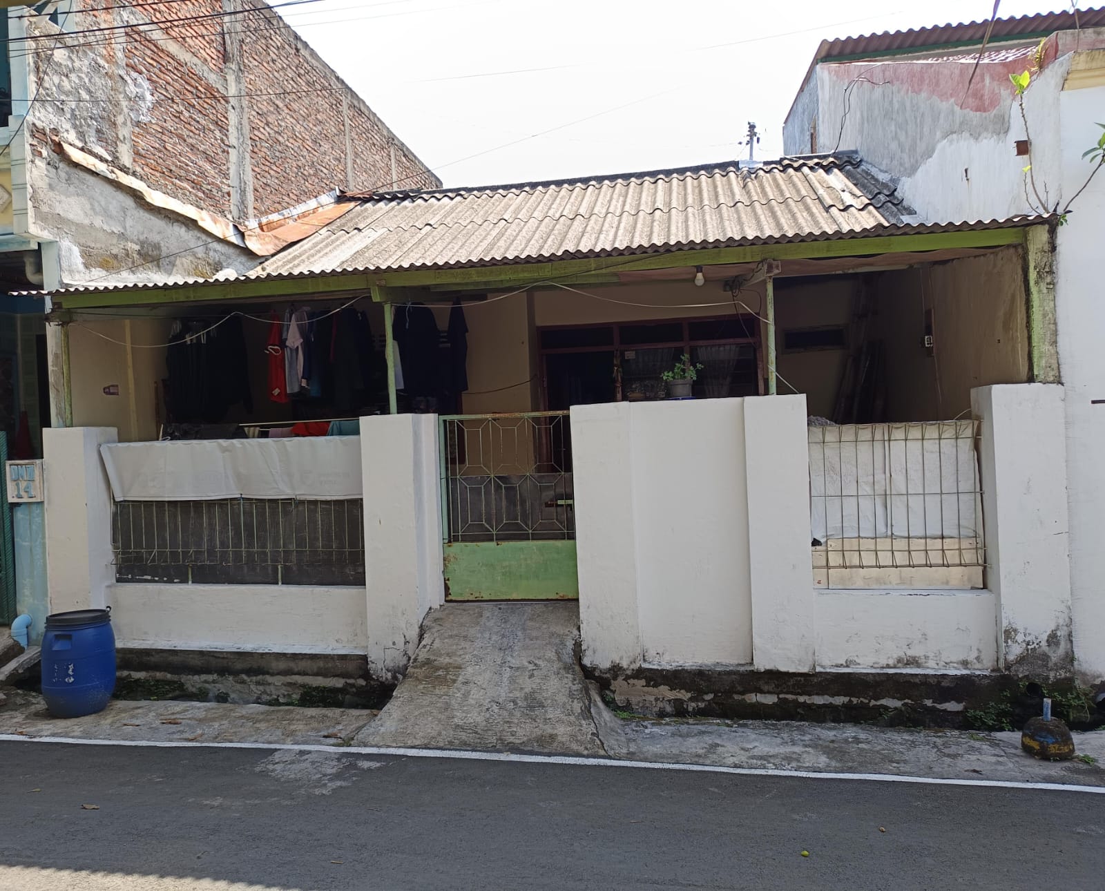DIJUAL RUMAH SECOND DI JL DINAR MAS, PERUM DINAR MAS, SEMARANG